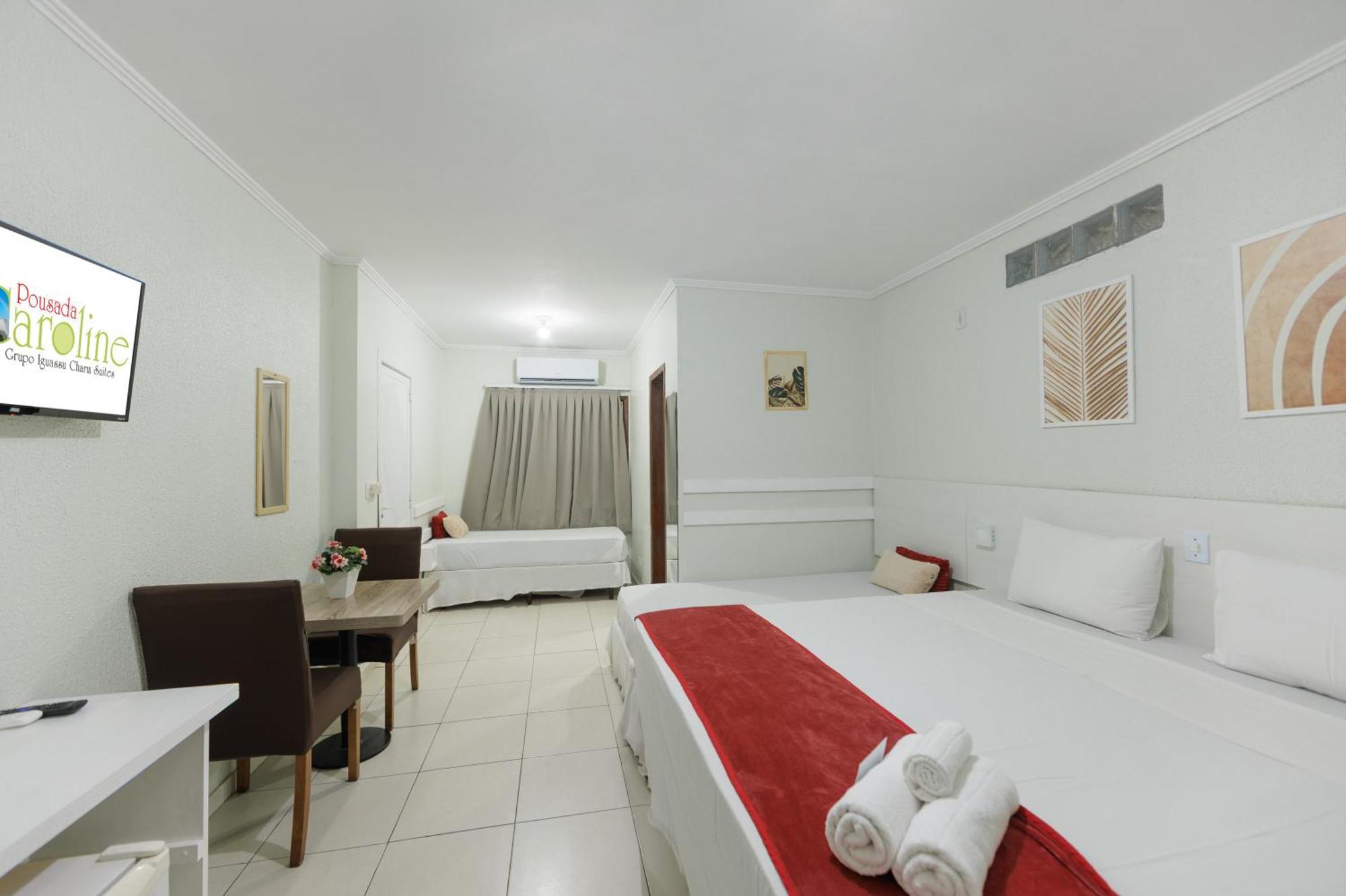 Hotel E Pousada Caroline Foz do Iguaçu Extérieur photo